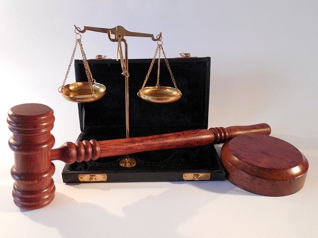 W czym zdoła nam wspomóc radca prawny? W jakich sprawach i w jakich kompetencjach prawa pomoże nam radca prawny?